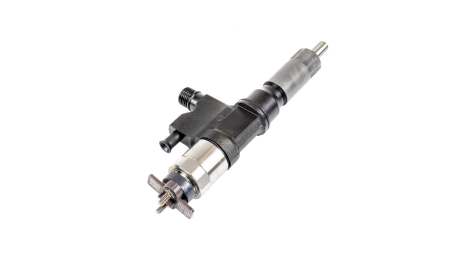 Denso injectors for Isuzu 4HK1 and 6HK1 engines: how to recognize a fake and avoid problems