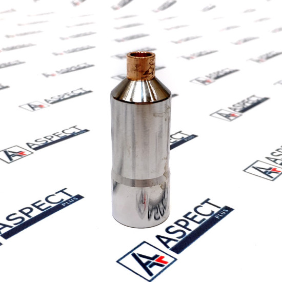 Sleeve nozzle holder Hino VH111761190A AFM