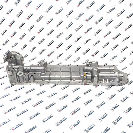 Oil cooler cover Isuzu 1132112681 Genuine