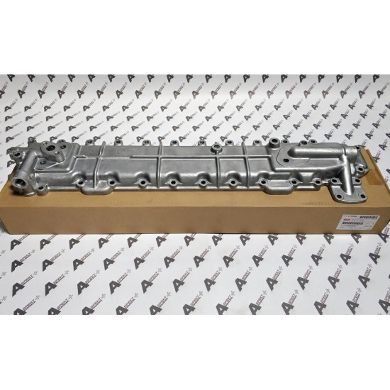Oil cooler cover Isuzu 1112810281 Genuine