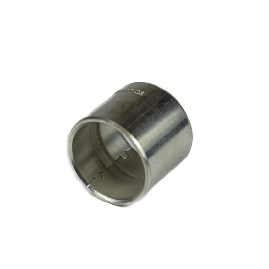 Bushing idle Gear Isuzu 1125280280 Genuine