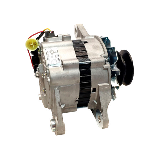 Alternator Isuzu 1812005303 SPINPARTS