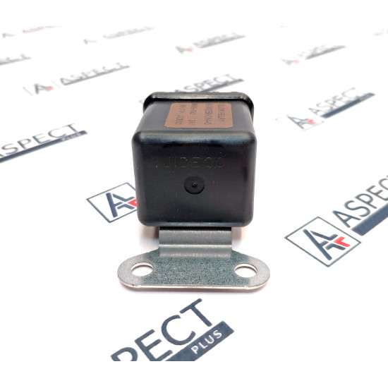 Glow Plug Relay Isuzu 8942580140 Genuine