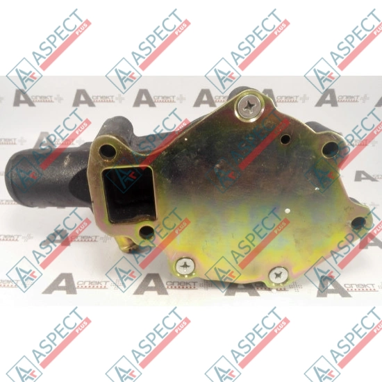 Помпа водяная Isuzu (8943768431) 4BD1, 4BG1, 4BC2 Hitachi, JCB AFM