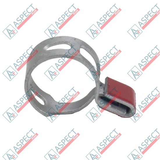Хомут крепления топливного шланга Isuzu (8971732230) 4JJ1 Hitachi, JCB Оригинал