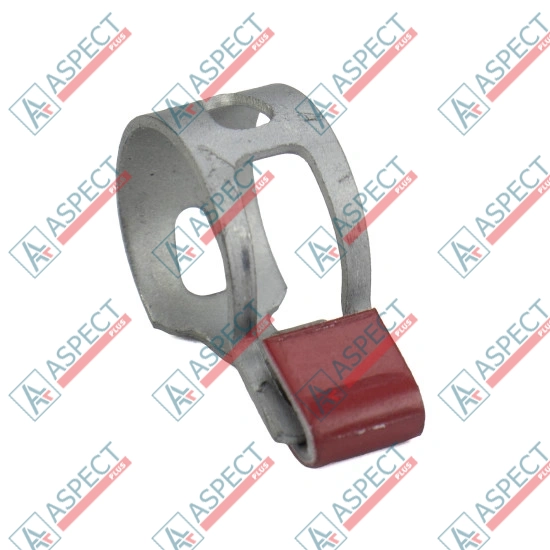 Хомут крепления топливного шланга Isuzu (8971732230) 4JJ1 Hitachi, JCB Оригинал