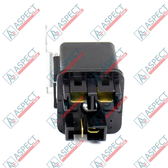 Glow Plug Relay Isuzu (8944607060) 4HK1, 4JJ1, 4LE2 Hitachi, JCB Genuine