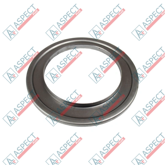 Фланец Hyundai (ZGAQ-01362) R200W Hitachi Оригинал