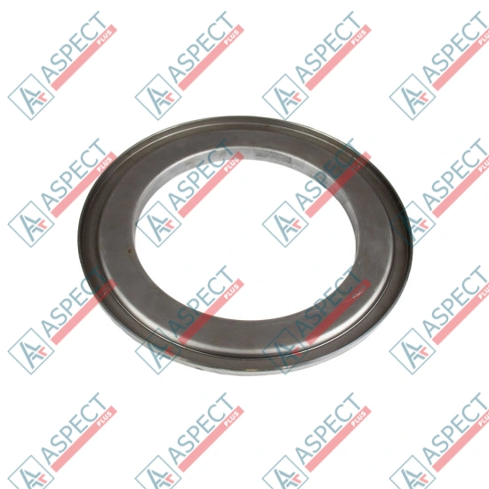 Фланец Hyundai (ZGAQ-01362) R200W Hitachi Оригинал