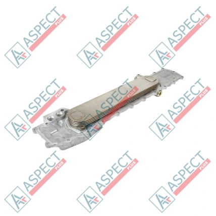 Couvercle du refroidisseur d`huile Mitsubishi (ME034573 2641093000) Pièce OE