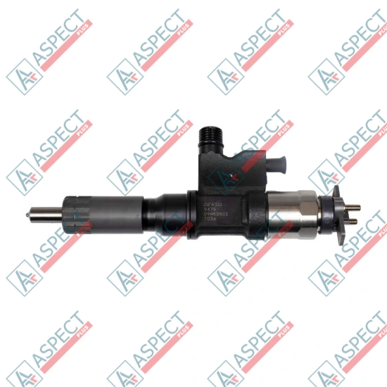 Fuel Injector Isuzu (8973297036) 700P, ELF, NPR75, NQR71 JCB, Hitachi Genuine