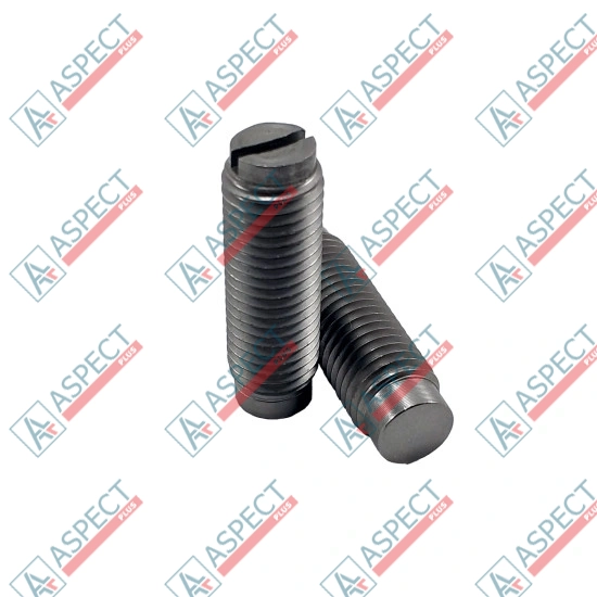 Винт регулировочный Isuzu (8943950240) 4HK1, 6HK1 Hitachi, JCB Оригинал