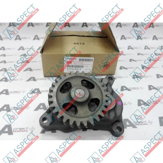 Oil Pump Isuzu (8976418350) 6HK1 Hitachi, JCB Genuine