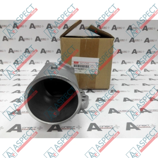 Патрубок Isuzu (8973628371) 4HK1 Hitachi, JCB Оригинал