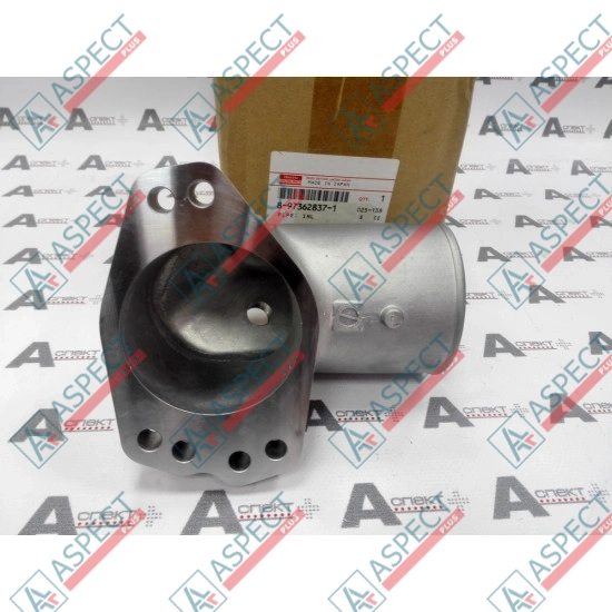 Патрубок Isuzu (8973628371) 4HK1 Hitachi, JCB Оригинал