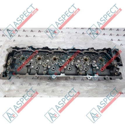 Cylinder Head Isuzu (8976069968) 6HK1 Hitachi, JCB QINGLING