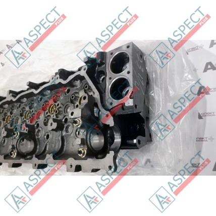 Cylinder Head Isuzu (8976069968) 6HK1 Hitachi, JCB QINGLING