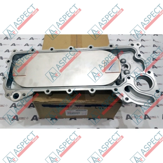 Маслоохладитель Isuzu (8980853125) 4HK1 Hitachi, JCB Оригинал