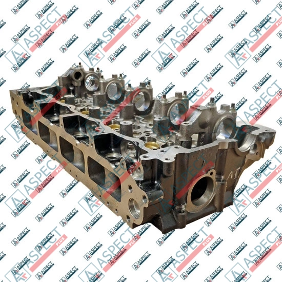 Головка блока цилиндров ГБЦ Isuzu (8981706171) 4HK1 Hitachi, JCB QINGLING