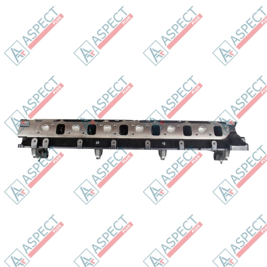 Cylinder Head Isuzu (8982438200) 6HK1 Hitachi, JCB Genuine