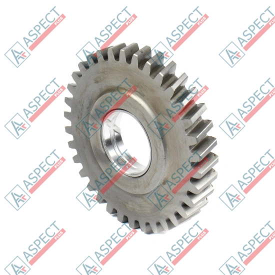Idle Gear Isuzu (1125233781) 6HK1 Hitachi, JCB Genuine