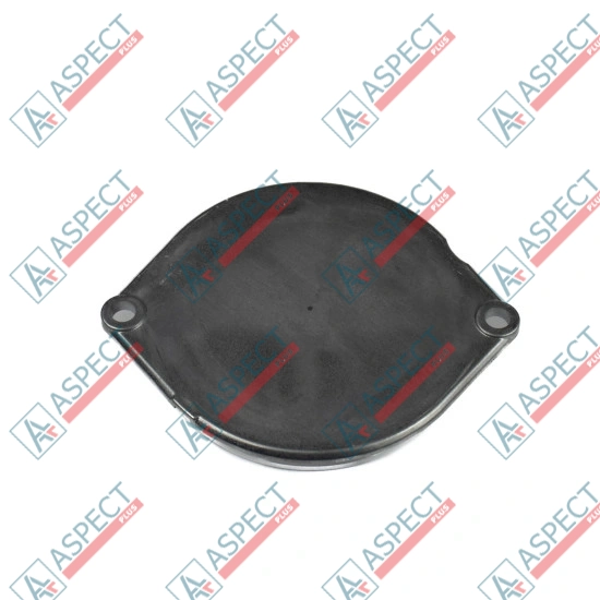 Крышка шестерни Isuzu (8943346811) 4HK1 Hitachi, JCB Оригинал