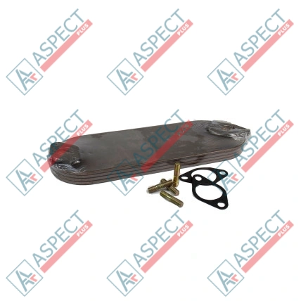 Noyau du refroidisseur d`huile Isuzu (8973341002) 4HK1 Hitachi, JCB AFM