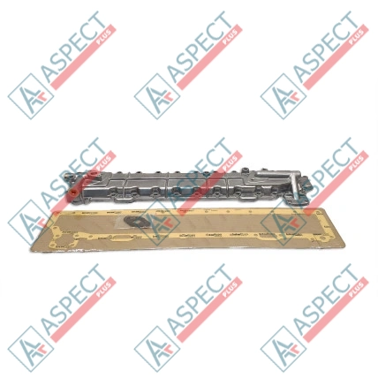 Couvercle du refroidisseur d`huile Isuzu (1112810281) 6BG1 Hitachi, JCB AFM