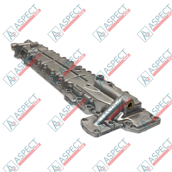 Oil cooler Cover Isuzu (1112810281) 6BG1, 6BD1, 6BB1 Hitachi, JCB AFM