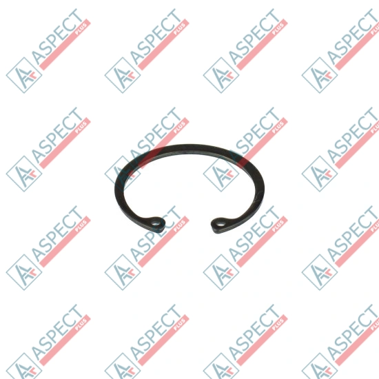 Snap Ring Isuzu (1095870811) 4HK1, 6HK1 Hitachi, JCB Genuine