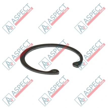 Snap Ring Isuzu (1095870811) 4HK1, 6HK1 Hitachi, JCB Genuine