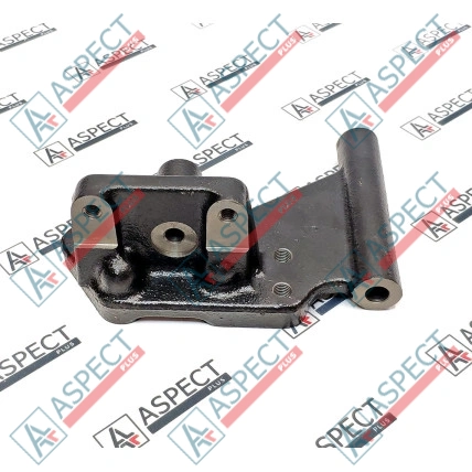 Крепление Isuzu (8973628212) 4HK1, 6HK1 Hitachi, JCB Оригинал