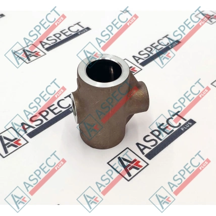 Support Isuzu (1126280450) 6SD1 Hitachi, JCB Pièce OE
