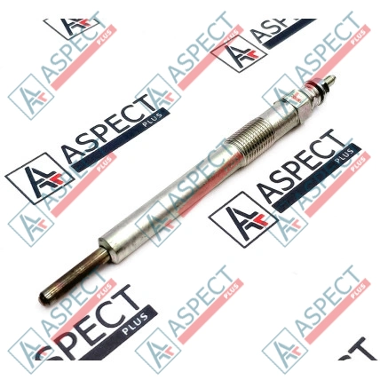 Bougie de préchauffage Isuzu (1825130432) 4BG1, 6BG1, 6WG1 Hitachi, JCB Pièce OE